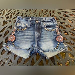 Miss Me size 25 jean shorts